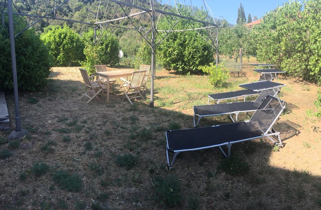 Villa Margherita Appartamento Per 5 In Villa Ottocentesca Castiglione Chiavarese Zimmer foto